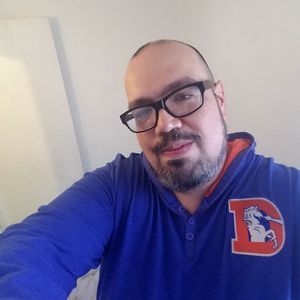 Meet your Posher, Manuel